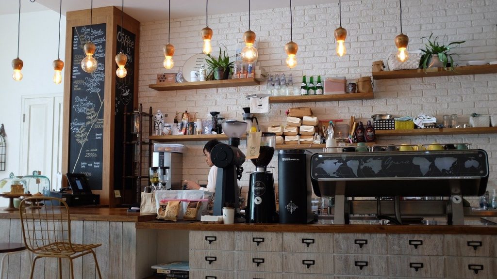 Quầy bar nhỏ gọn – Tối ưu không gian, nâng tầm phong cách cho quán cafe.