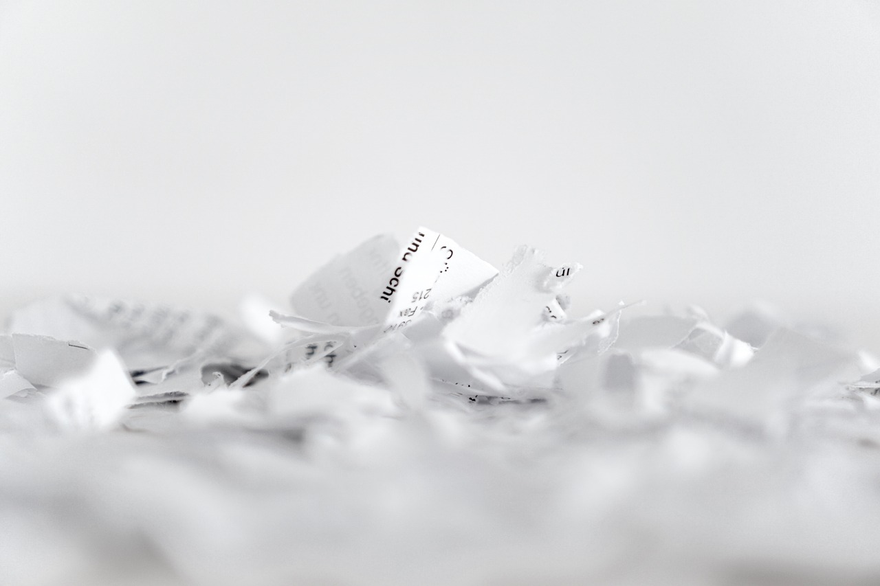 paper, shredder, flakes-1392749.jpg