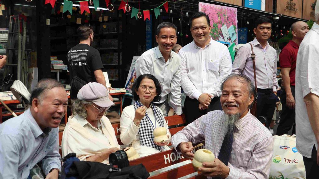 Những cuộc trò chuyện chuyên đề mở ra góc nhìn sâu sắc về văn minh lúa nước và hành trình gìn giữ giá trị bản địa vùng Nam Bộ.